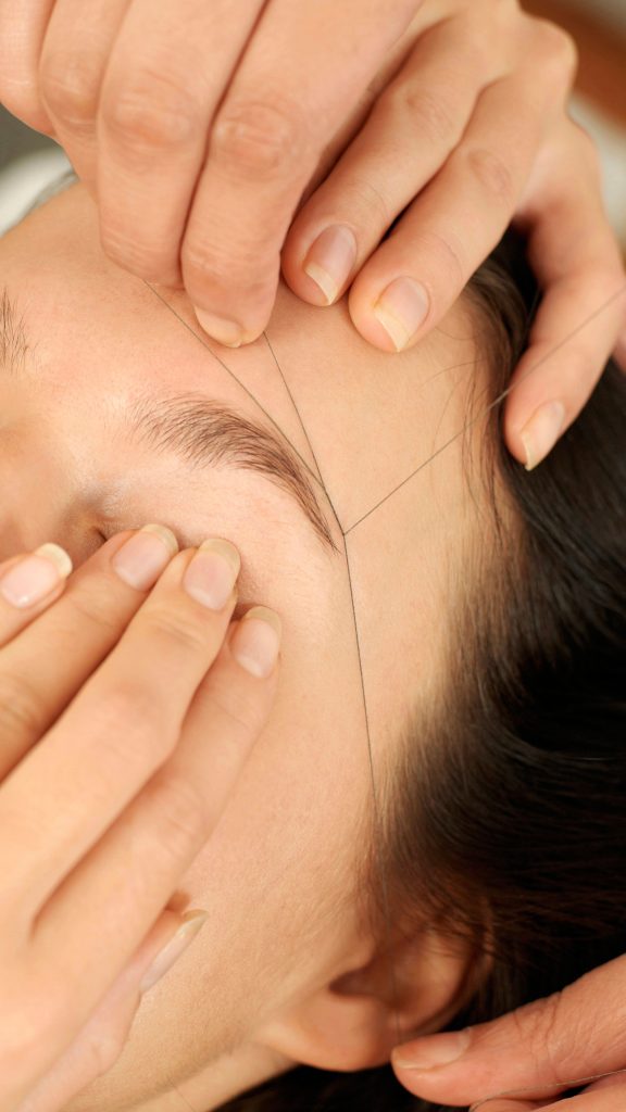 Epilation au fil à Valence Drôme - Institut de beauté à Valence Apinkdermo